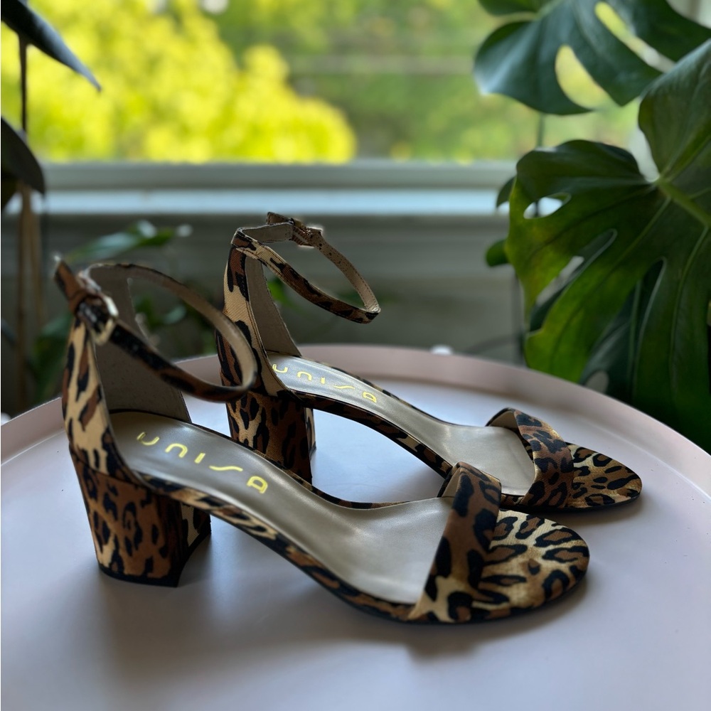 Strappy sandals